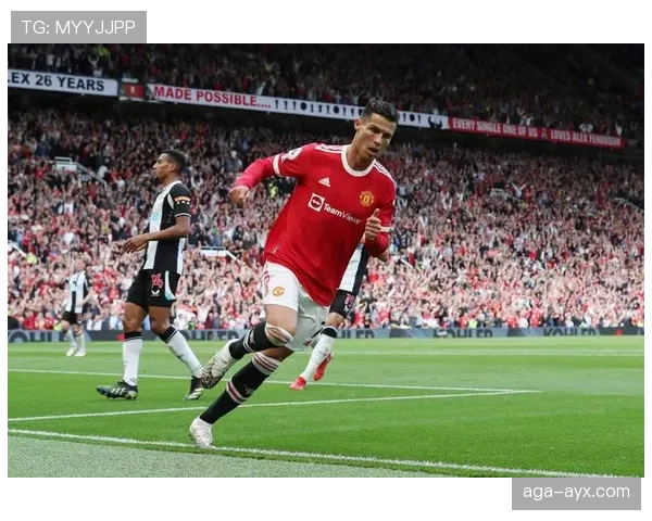 罗纳尔多再创辉煌,登顶葡萄牙历史进球王宝座,状态回暖引关注 罗纳尔多再创辉煌,登顶葡萄牙历史进球王宝座,状态回暖引关注