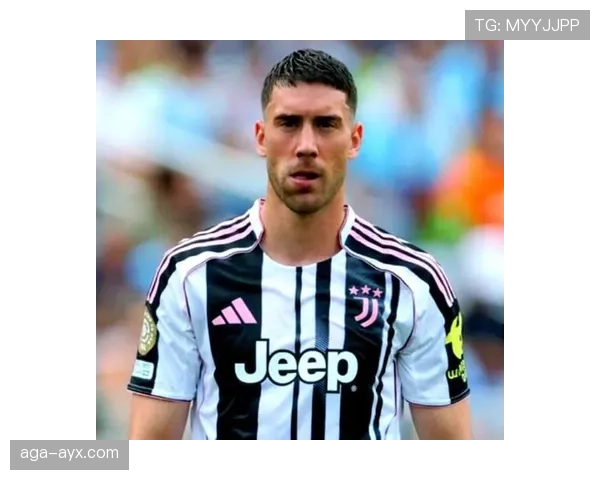 弗拉霍维奇波动之下：尤文图斯进攻为何难以稳定